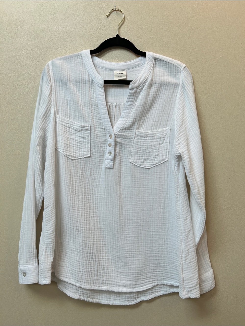 Women's White Gauze Henley Pocket Long-Sleeve Top